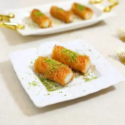 Mabroumah with Cream